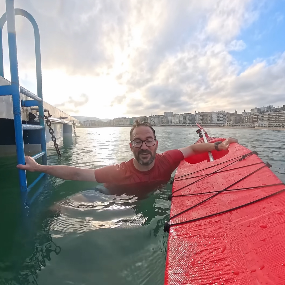Prusa3D's tweet image. Ivan Miranda @adnarimnavi pushed his giant treadmill 3D printer to the limit and 3D printed a full-size kayak in under 24 hours. 🛶🤯 With clever upgrades, thermal challenges, and a bittersweet maiden voyage, watch it all happen in his video! 🎥youtu.be/9DpMkYDCq9Y
