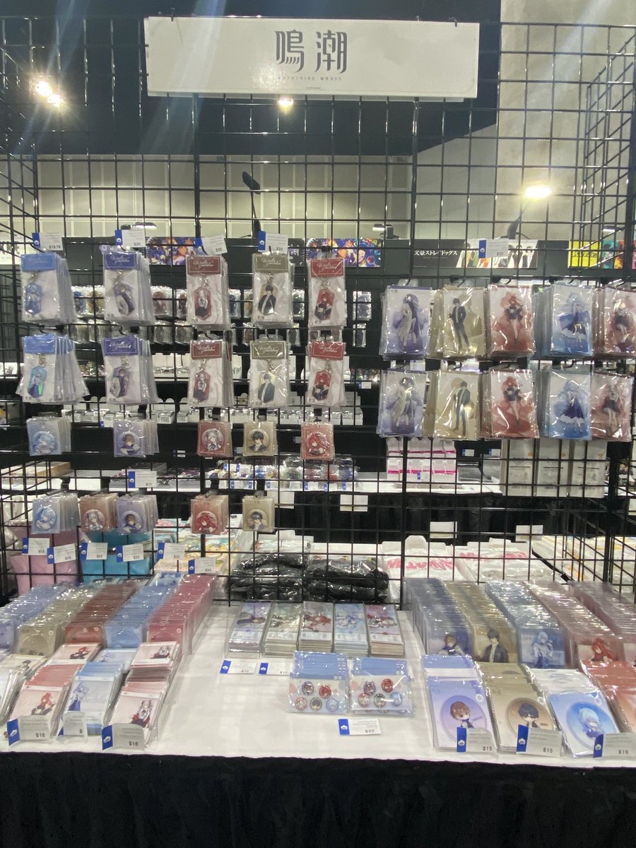 AnimateUSA's tweet image. #AX2025 Day 3🎊
The animate Group Booth (#SH504) is open and stocked with tons of exclusive anime goods🎉🎉
Start your day with us—we're ready for you ✨
#animateUSA #WutheringWaves #Hololive #ChainsawMan