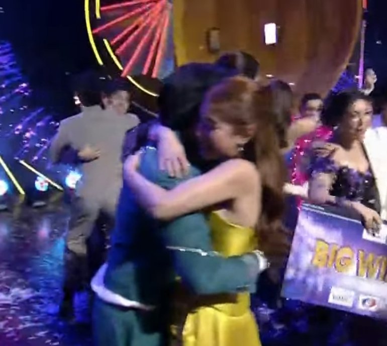 Congratulations BreKa!!🎊🎉 Pero mas atake Ang kilig ko sa dalawang ito hahaha #WillCa

#PBBCollabTheBigNight