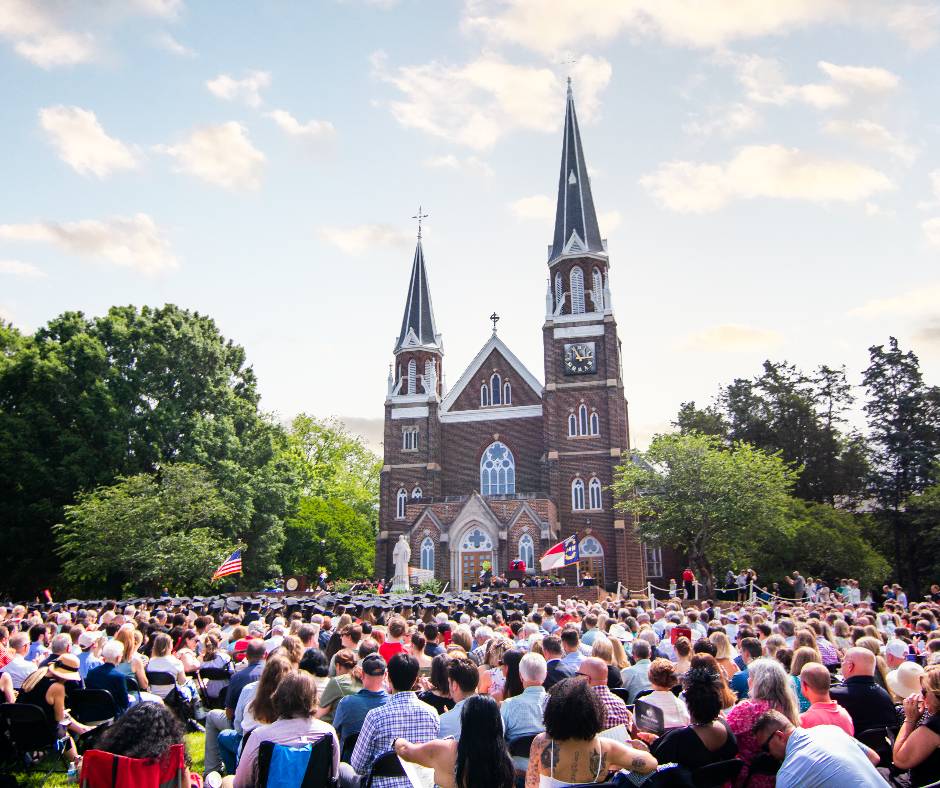 BelmontAbbey's tweet image. Still thinking about this special day — here’s a little graduation throwback we couldn’t resist sharing! ❤️
#BACGrad #Classof2025 #AbbeyLifeIsGood