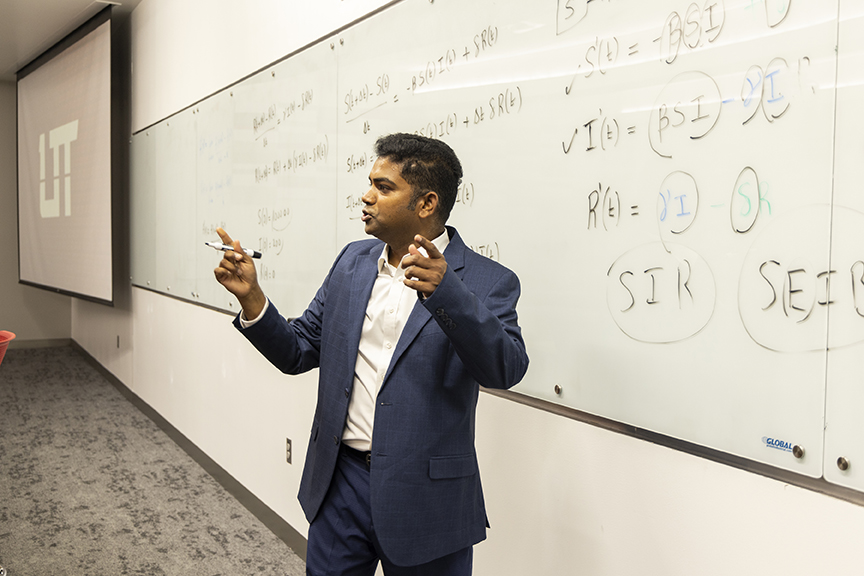 CURinAction's tweet image. Utah Tech University,
Thank you for celebrating the success of Vinodh Chellamuthu as the 2025 recipient of the CUR MCS Division Inclusivity Award!
news.utahtech.edu/2025/06/12/res…