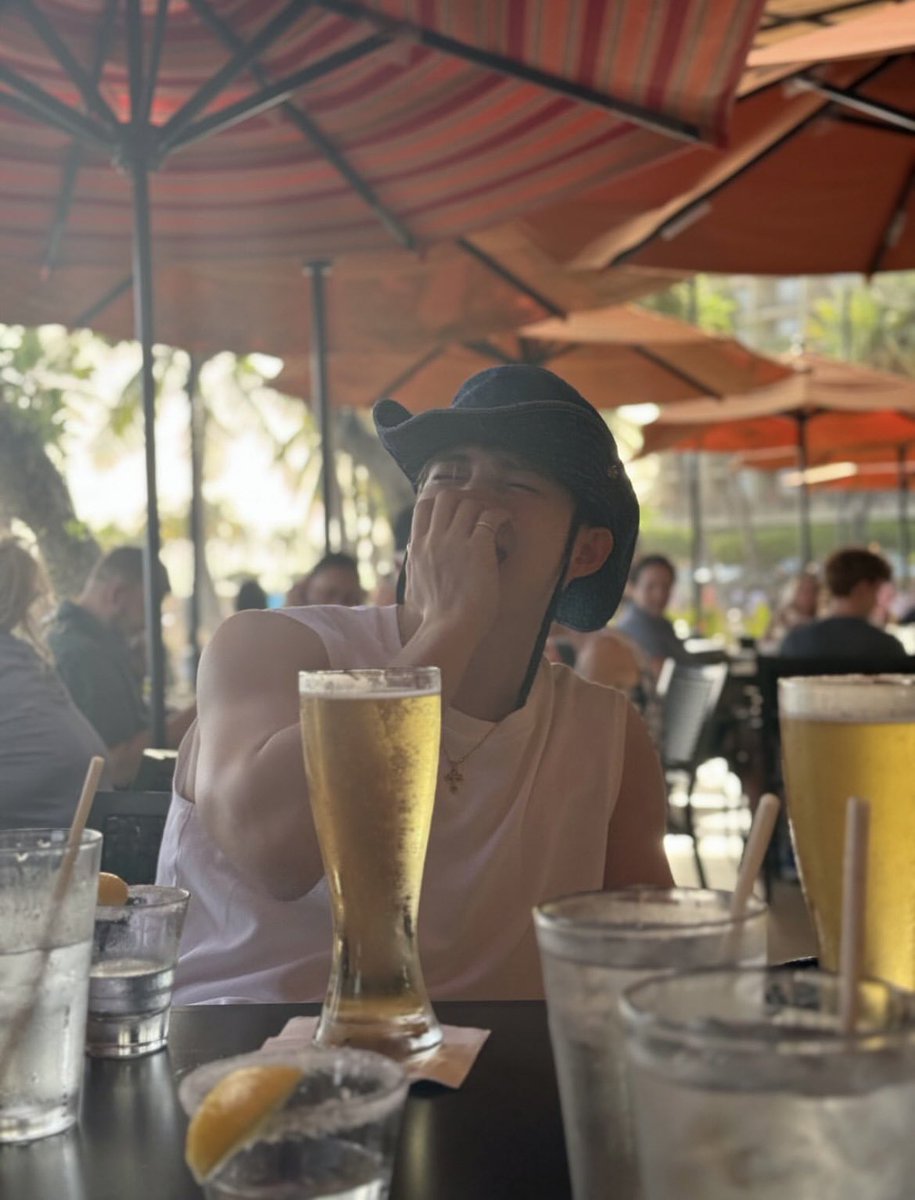 m_rhr_'s tweet image. おいおい、、かわいすぎるて😔💞💞