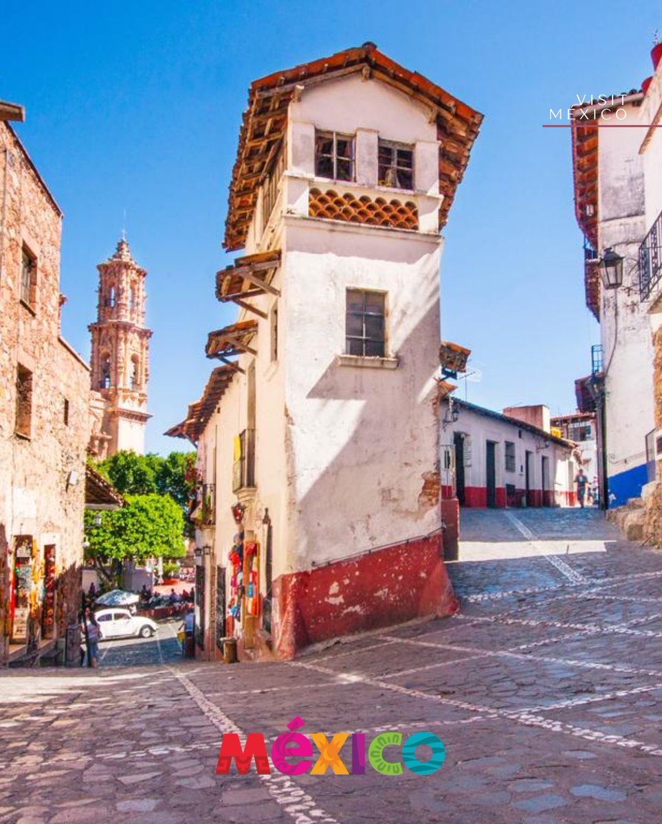 VisiteoMexico's tweet photo. Taxco de Alarcón é um destino encantador em Guerrero, famoso pela prata, arquitetura colonial e ruas de paralelepípedo. Um lugar mágico e histórico no alto das montanhas.

#MexicoBetterThanEver #Taxco #Guerrero #CulturaMexicana #PueblosMágicos https://t.co/e1OOgU75ZY