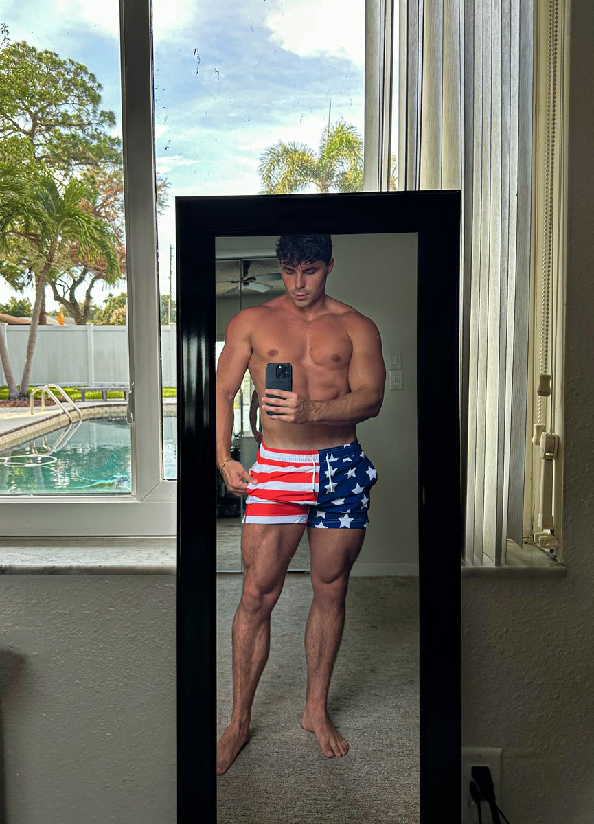 BomhardtJohnny's tweet photo. Use code “JOHNNY” for your @maamgic_us shorts https://t.co/LVhDvxlGQs