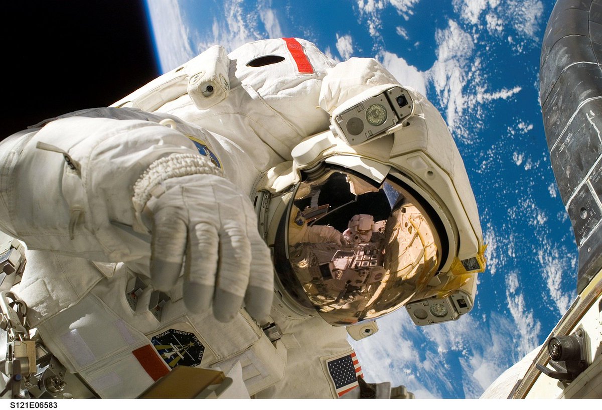 🚀 How does space change the human body? At Pitt, researchers are discovering unexpected adaptations that have the potential to transform medicine both here on Earth and beyond. Follow the journey to the stars and the future of health!

Read more here! pittmed.pitt.edu/news/space-bio…