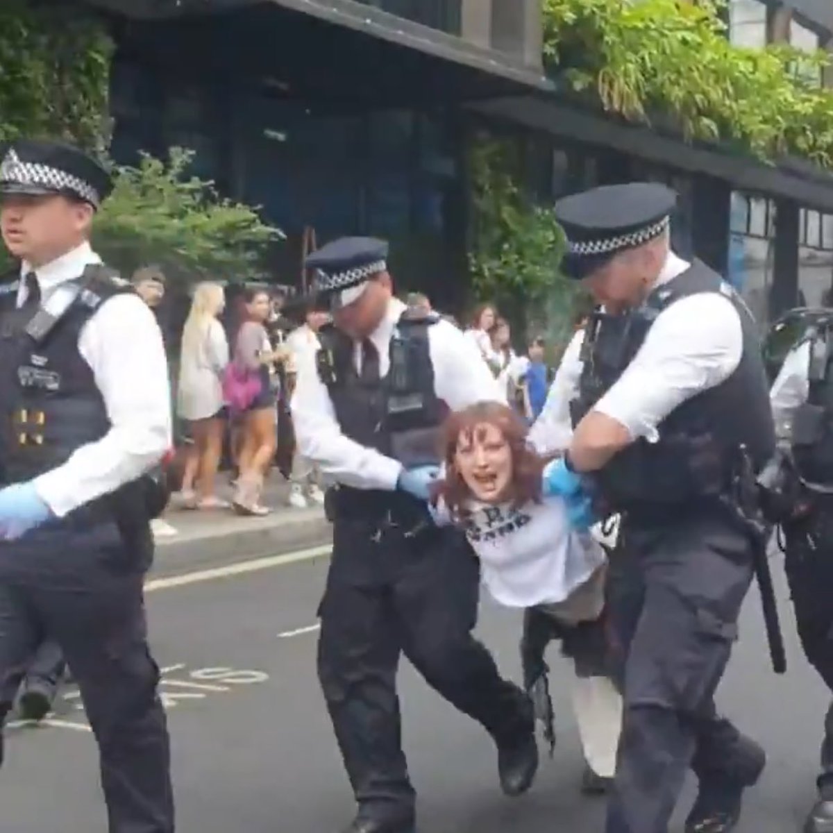 PhilipProudfoot's tweet image. Labour is dismantling our cherished civil liberties — hard won over decades — to enable a foreign state to commit genocide, and to ensure our government can keep helping them do it.