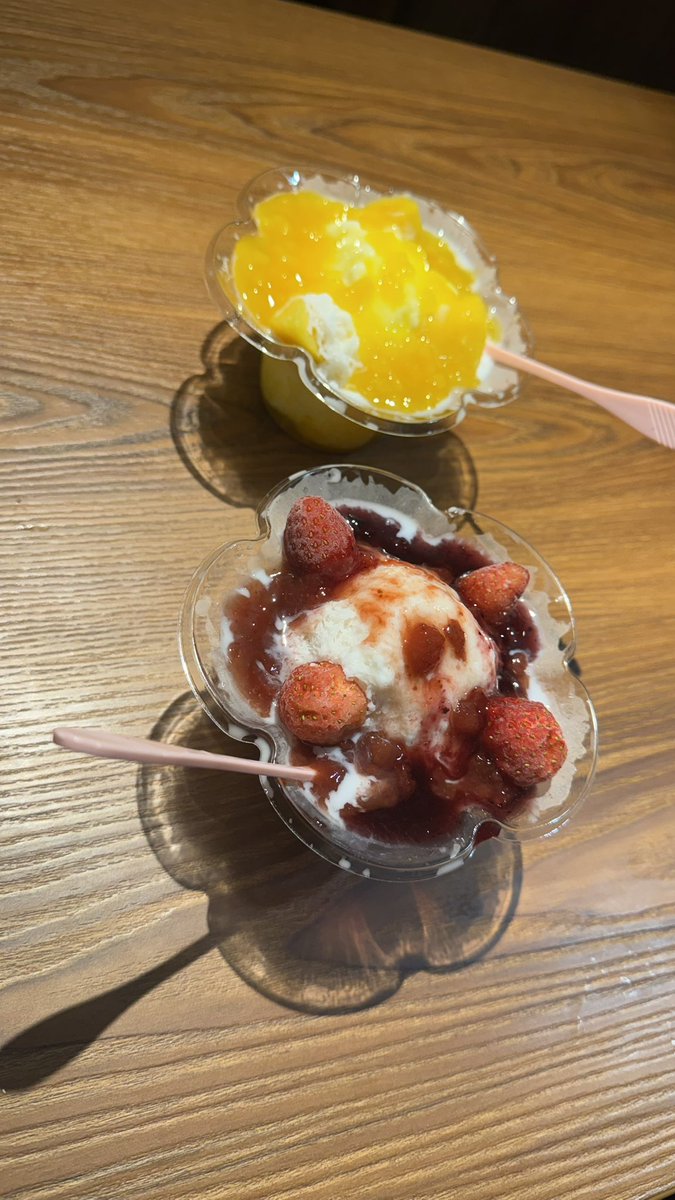 tokyouras1's tweet photo. 夏はかき氷だ https://t.co/tEAtmGX0qV