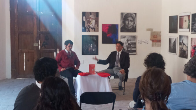 carlismoes's tweet image. El problema de occidente y los cristianos» en Santiago de Querétaro
Los profesores Alexander G. Becker y Obed J. R. Huitrón del Círculo Tradicionalista Celedonio de Jarauta de la Ciudad de Méjico fueron los encargados de exponer dicha tesis
carlismo.es/el-problema-de…