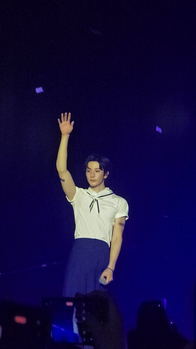 when he exposes his forehead, everything just feels right again….