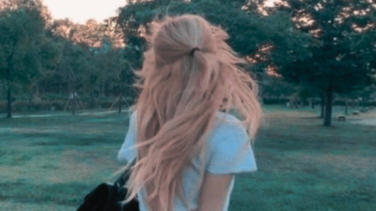 ㅤ
                    lian.⠀⠀⠀⠀  🍒 
  
ㅤ                ˚⊹˚°∞ went for a walk and finally got the k-bbq craving satisfied on our last night in Korea before the flight to Switzerland tomorrow 😋 thank you thank you for the libre

                   📍🇰🇷