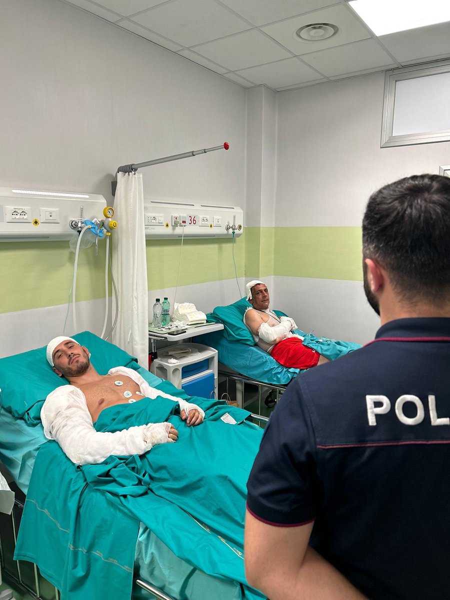 Francesco e Marco, agenti della Questura di Roma, gravemente ustionati nello scoppio di un distributore. Hanno salvato vite, cinturando la zona nonostante l’ondata di calore. “Lo rifaremmo”, dicono. Ora in cura al Policlinico Umberto I, presto torneranno a servire #5luglio