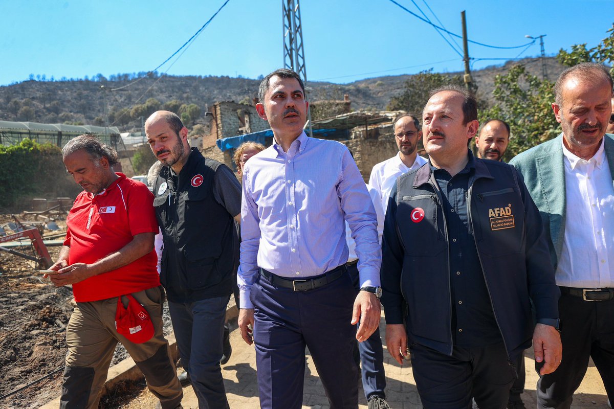 📍Üzümlü Köyü’nü ziyaret ettik.

Vatandaşımıza söz verdik. 

Her birinin eksiği tamamlanacak, hasarı onarılacak.