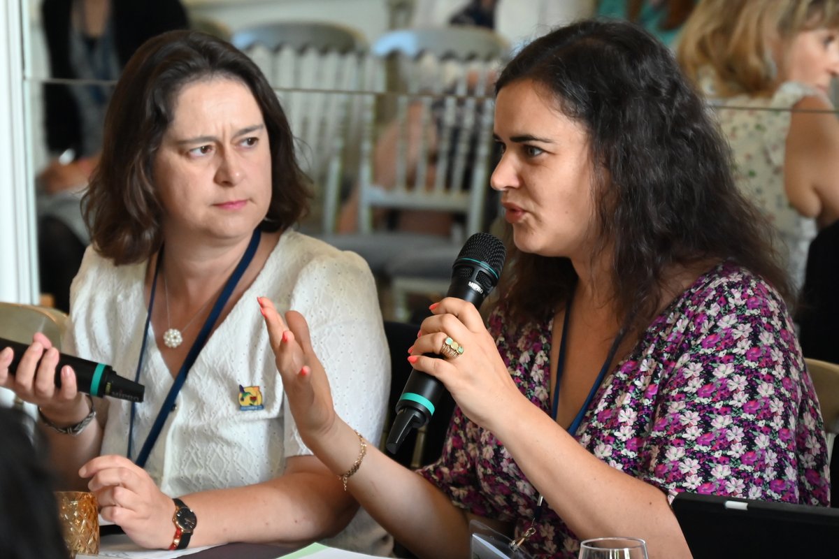 Embajada de Colombia en Francia (@embcolfrancia) on Twitter photo En el panel "La AIET con América Latina y el Caribe : ¿un motor para promover la igualdad de género", moderado por Celine Papin y Elise Pereira de <a href="/CitesUniesFR/">Cités Unies France</a> participaron Marie-Pierre Bourzai, María José Aguilar, Maira Topall y la alcaldesa de Aguachica, Greisy Roqueme🇨🇴
1/2 En el panel "La AIET con América Latina y el Caribe : ¿un motor para promover la igualdad de género", moderado por Celine Papin y Elise Pereira de <a href="/CitesUniesFR/">Cités Unies France</a> participaron Marie-Pierre Bourzai, María José Aguilar, Maira Topall y la alcaldesa de Aguachica, Greisy Roqueme🇨🇴
1/2