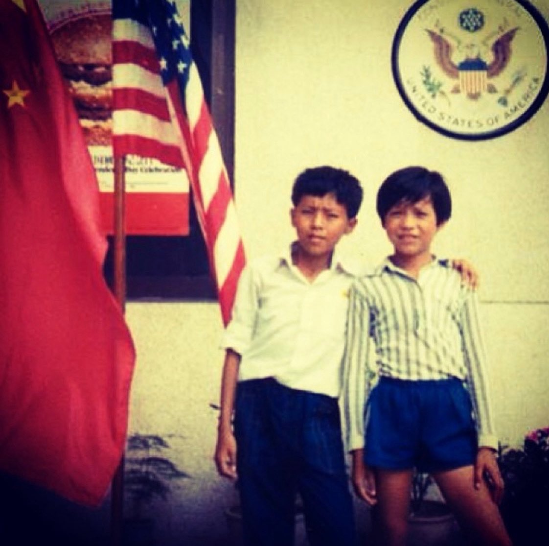 AGraylin's tweet image. 45 years ago today my brother and I went to the U.S. consulate 🇺🇸 in Guangzhou China for their July 4th party and had our first Big Mac.(see 🍔 poster behind the flags) I remember thinking it was the best thing I had ever tasted. A month later we emigrated to #America and our…