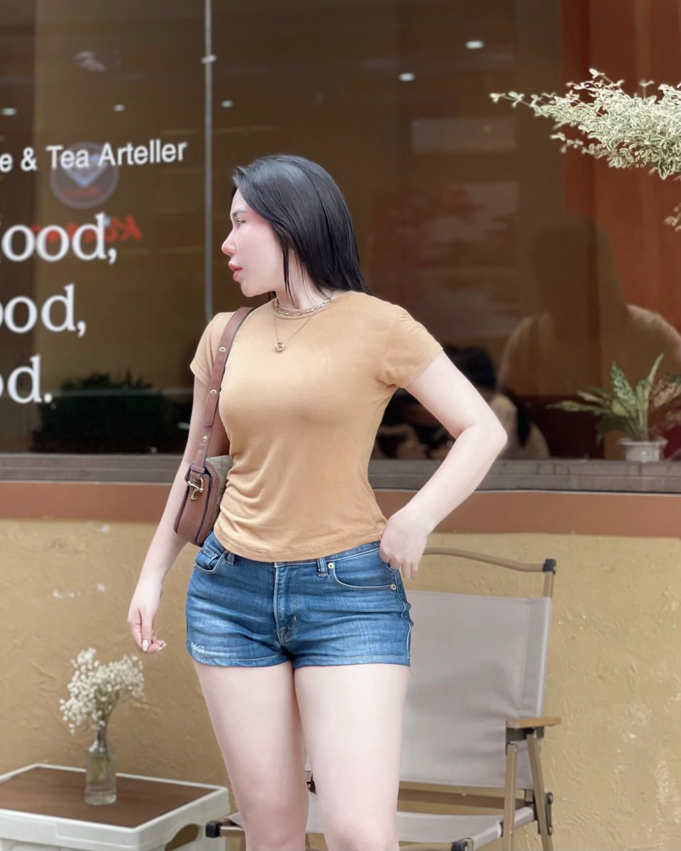 Thèm thì sao?

💋 ngoan dâm: t.me/+4tW8eBYu8JxjY…