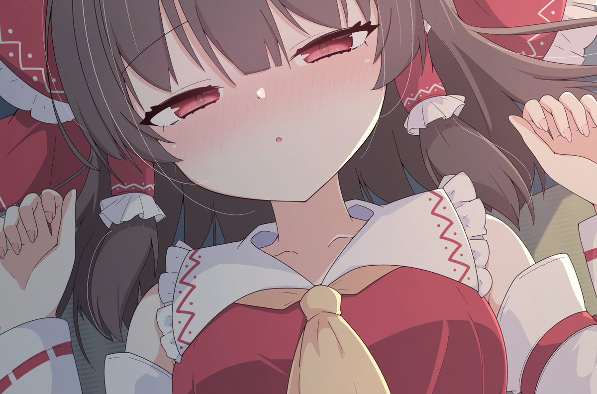 2年ぶりぐらいに霊夢描いてる