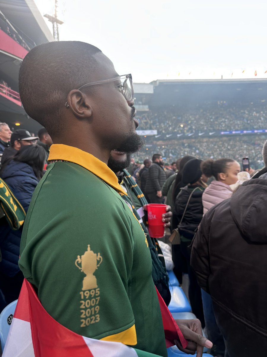 It’s not easy being the greatest country in the history but someone has to do it 🇿🇦