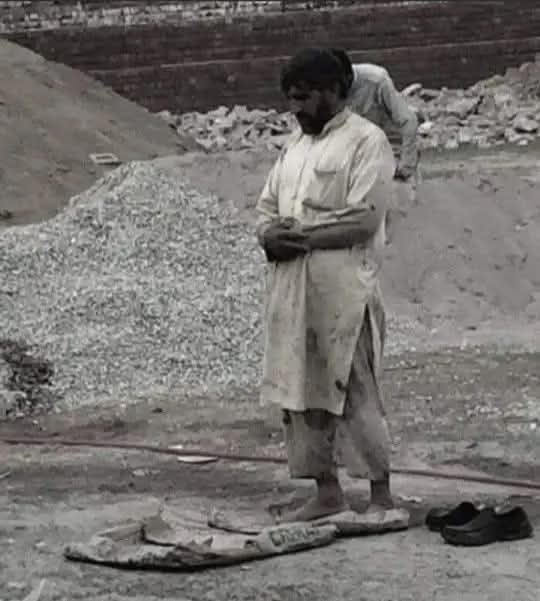 عشق وچ بہانے نئیں ہوندے🤍
#روشنی