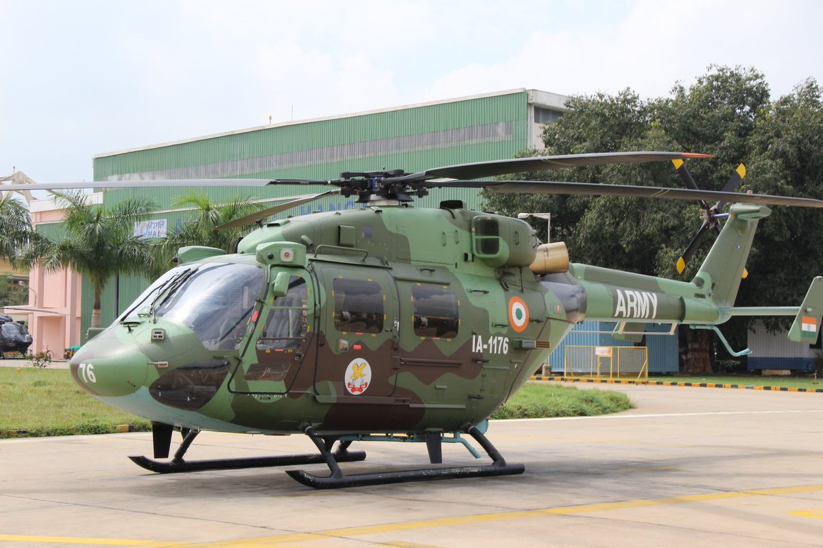 PranavGayatri's tweet photo. Hello there.
Life update 2.0.
Now I’ve been on both the aircraft carriers, Go Vikrant!
Learned about helicopters at HAL,
Exploring my motorcycling hobby,
And slowly building up to get to that coveted IAF dream. 🤞🏻 https://t.co/Pxufg3Cxd5