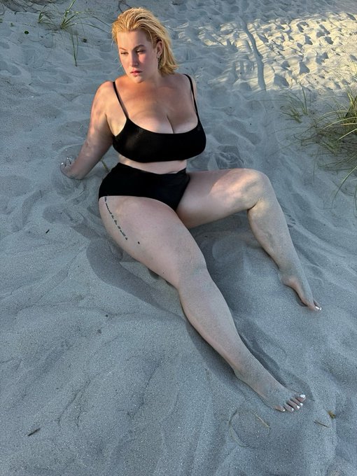 Watch Lauren💕🧚🏼‍♀️'s leaked NSFW photo on TwXstars