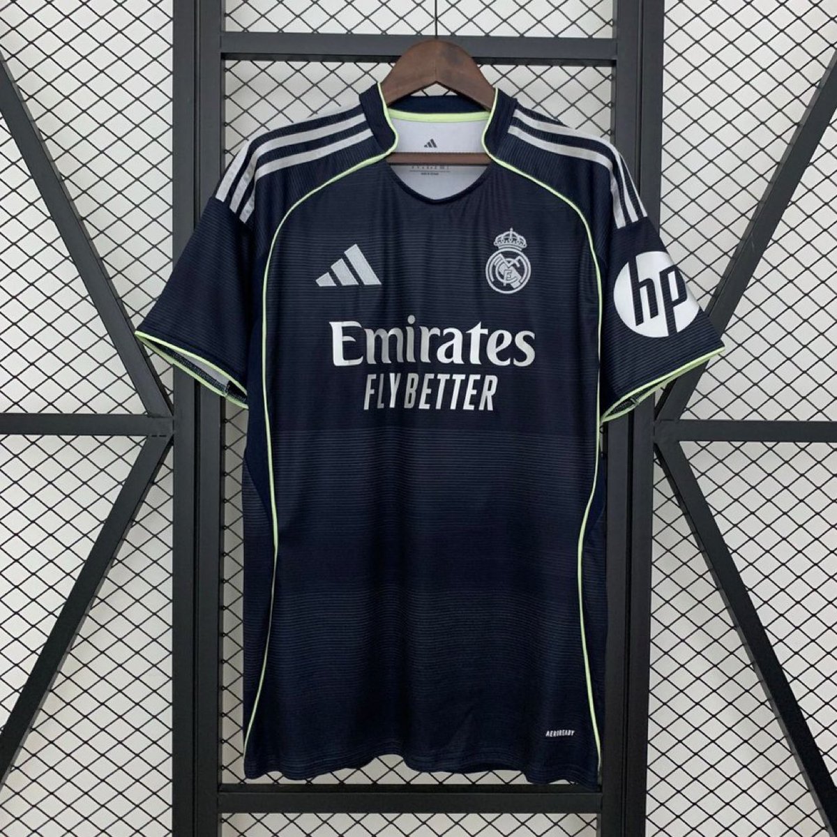 Menez (@menez_rm) on Twitter photo Si hoy ganamos al Borussia de Dortmund, vamos a regalar la nueva camiseta Del Real Madrid entre los que den RT y nos sigan a mí y a <a href="/TodoJerseys_/">TODO JERSEYS 🎽</a> Si hoy ganamos al Borussia de Dortmund, vamos a regalar la nueva camiseta Del Real Madrid entre los que den RT y nos sigan a mí y a <a href="/TodoJerseys_/">TODO JERSEYS 🎽</a>