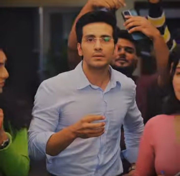 like how else would have been able to bring out that innocence so well, it can only be him

PARAM SLAYED AS NEIL