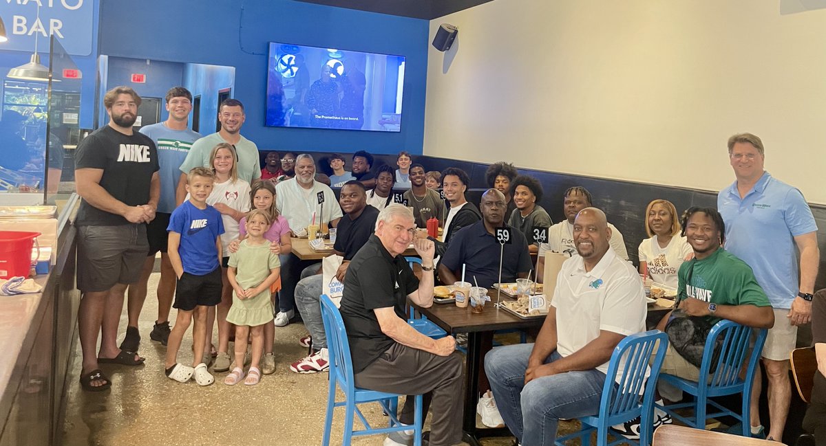 Michael Arata tweet media