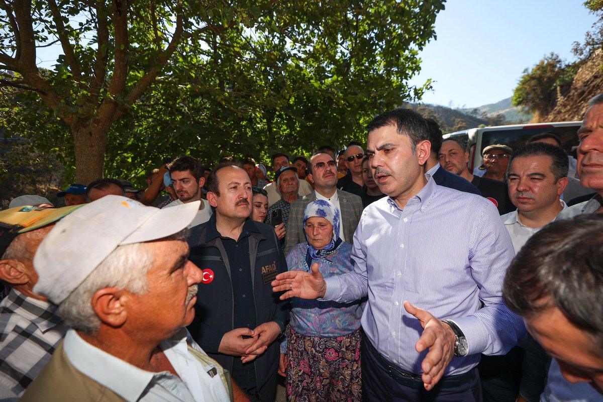 📍Tosunlar Köyü’nde milletimizle bir aradaydık. 

Ne gerekiyorsa hızla yapacağız. Milletimiz müsterih olsun.