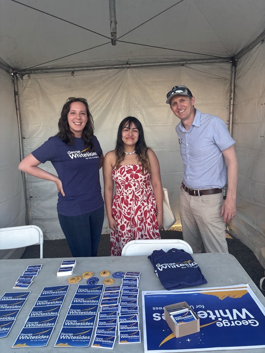 gtwhitesides's tweet image. Closed out the night yesterday with the fireworks show in Lancaster — had a great day celebrating the Fourth in CA-27! Thanks to everyone who stopped by to say hi!