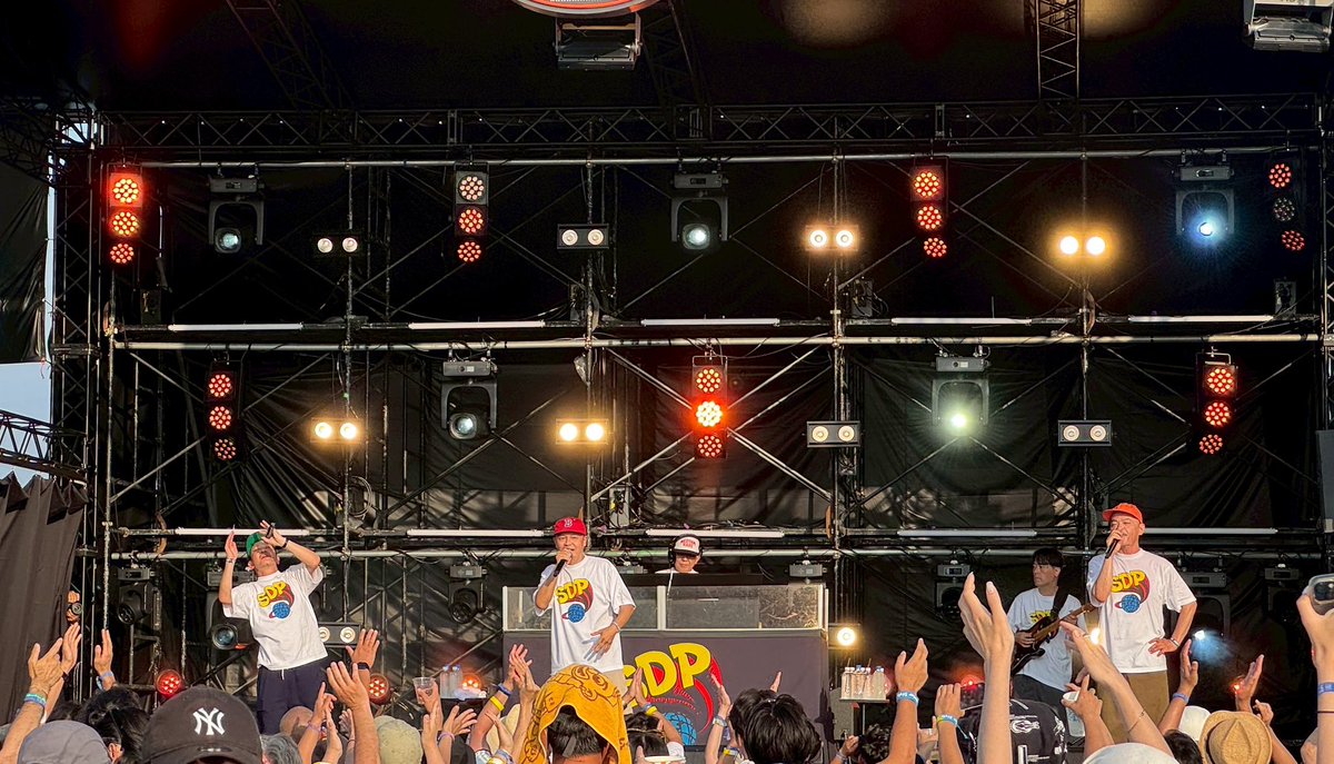 OCEAN PEOPLES'25初日にお越し頂き、
ライブをご覧いただいた皆様！ありがとうございました！
"夏のせい"もあり、しっかりとした暑さの中ではありましたが、
涼しいプールと相まって、素敵なイベントでした！
7月6日のDAY2に行かれる方も是非お楽しみください〜！