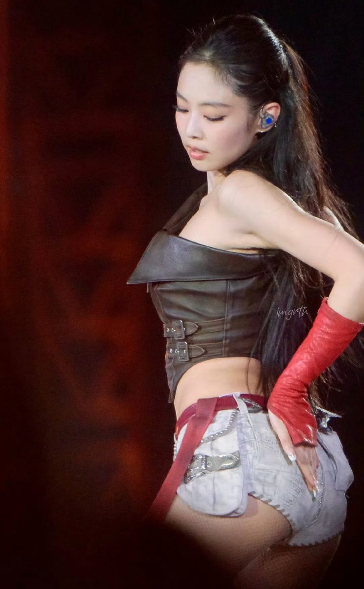 THIS IS JENNIE KIM EVERYONE