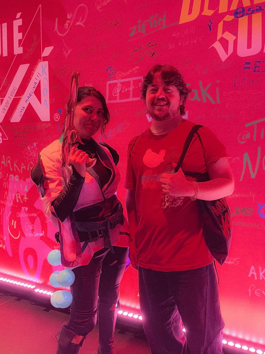 Fala pessoal pra quem não sabe me mudo no final desse mês de MG pro RS e hoje é a ultima subathon antes da viagem!

Toda a ajuda  é bem vinda e obrigado pelo apoio até aqui! Não seria possível sem vocês  🫶

twitch.tv/bingulz