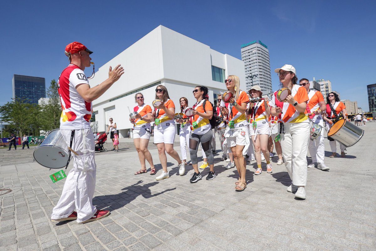 Jak u Was? Bo my się bawimy na Placu Centralnym! ❤️ 

Wpadajcie na Festiwal, przed nami koncerty: facebook.com/share/16Uq9Npi…