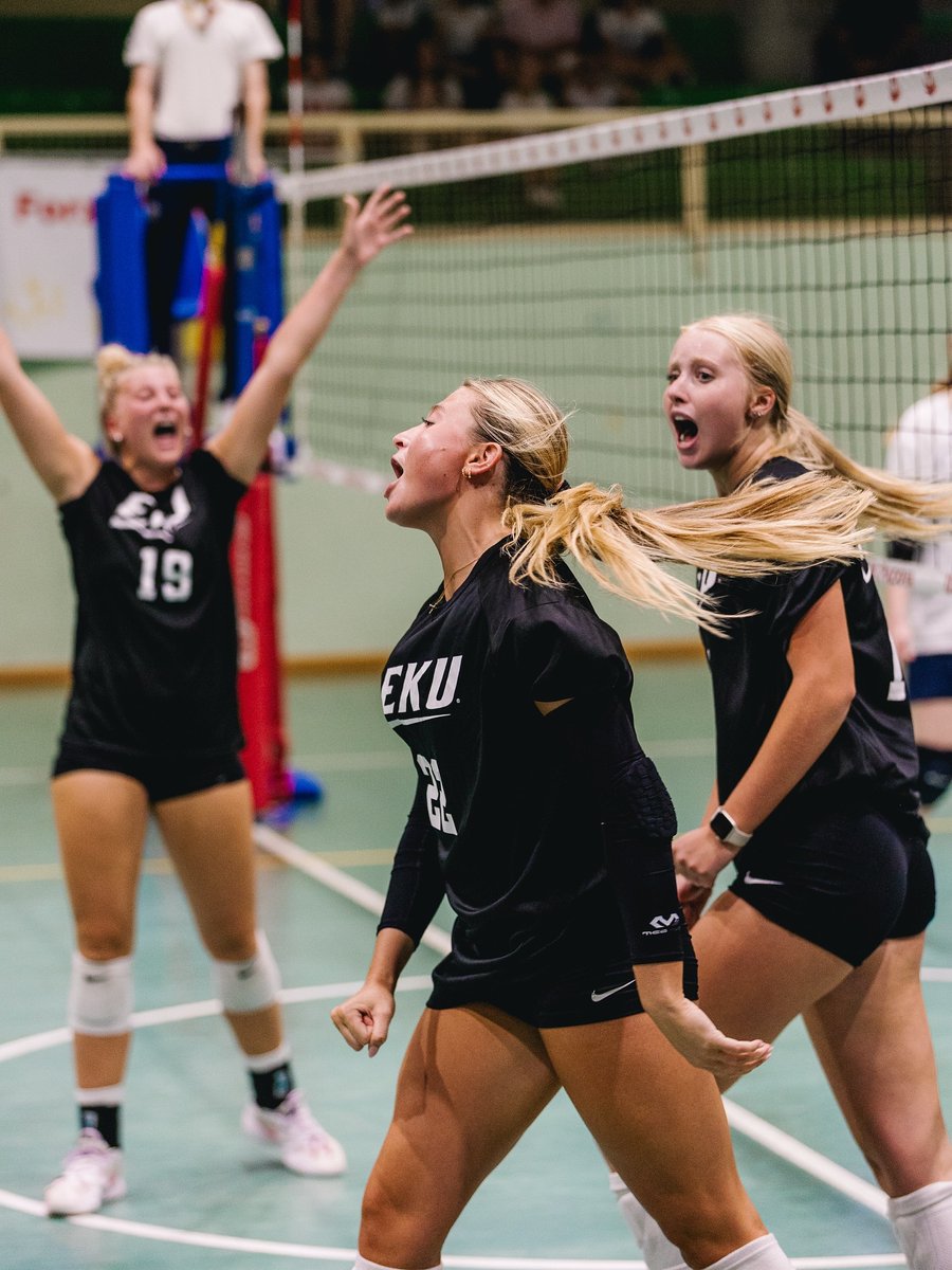 eku's tweet image. Postcards from Europe are in the mail! 😉📧 Congrats on such a successful summer trip, @EKUVolleyball! 🏐🔥 #EKU #GoBigE #ColonelNation @EKUSports