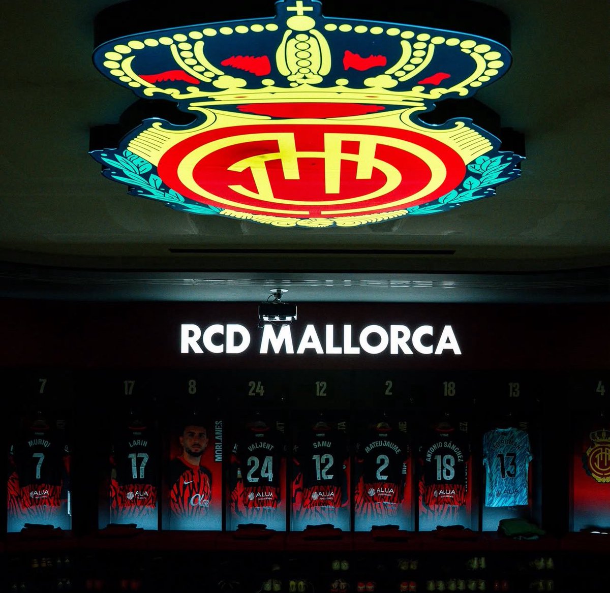 JijantesFC's tweet photo. 🔥 PABLO TORRE, AL MALLORCA POR 5M€

📋 Operación cerrada entre el Barça y el club bermellón 

💰 El Barça se guarda el 50% de la plusvalía en una futura venta

ℹ️ @juliclaramunt https://t.co/7lEaEtcc1P