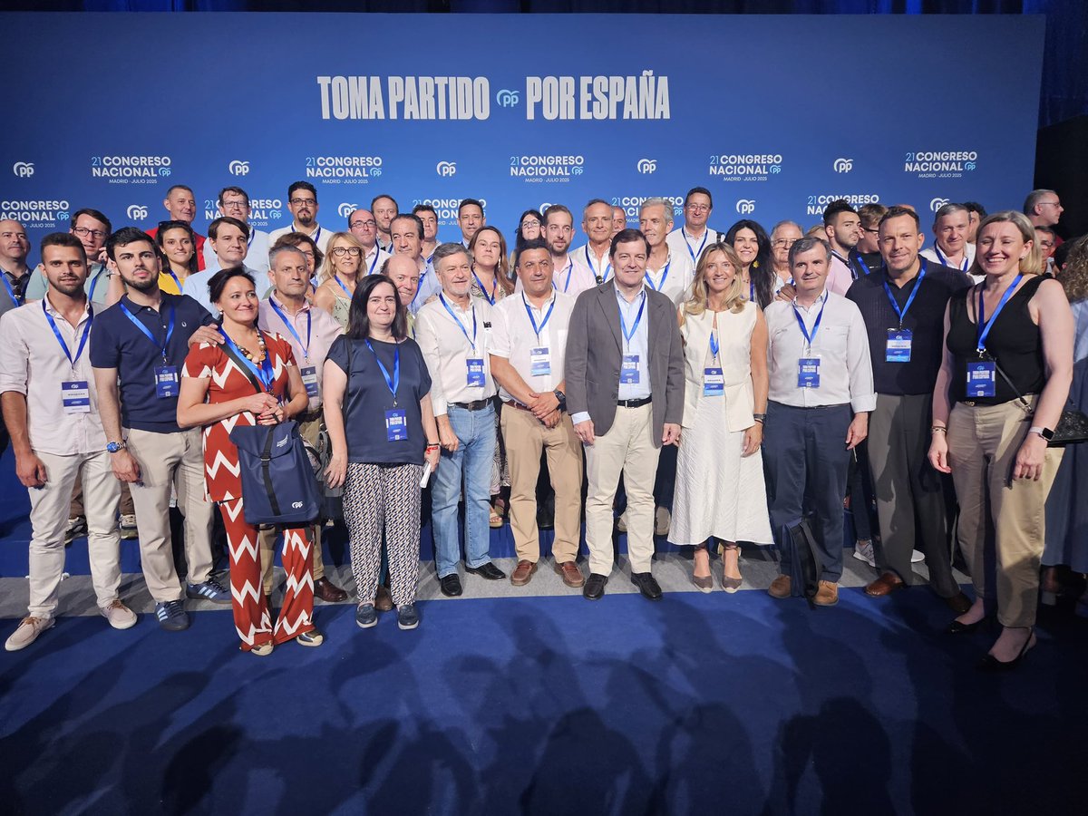 Partido Popular de Ávila (@ppopularavila) on Twitter photo Estamos en #Madrid participando y viviendo intensamente el #21CongresoNacionalPP.
Compromiso con España con el liderazgo de <a href="/NunezFeijoo/">Alberto Núñez Feijóo</a> y un partido repleto de personas preparadas para ofrecer lo mejor a la sociedad.
#TomaPartidoPorEspaña 🇪🇸 Estamos en #Madrid participando y viviendo intensamente el #21CongresoNacionalPP.
Compromiso con España con el liderazgo de <a href="/NunezFeijoo/">Alberto Núñez Feijóo</a> y un partido repleto de personas preparadas para ofrecer lo mejor a la sociedad.
#TomaPartidoPorEspaña 🇪🇸