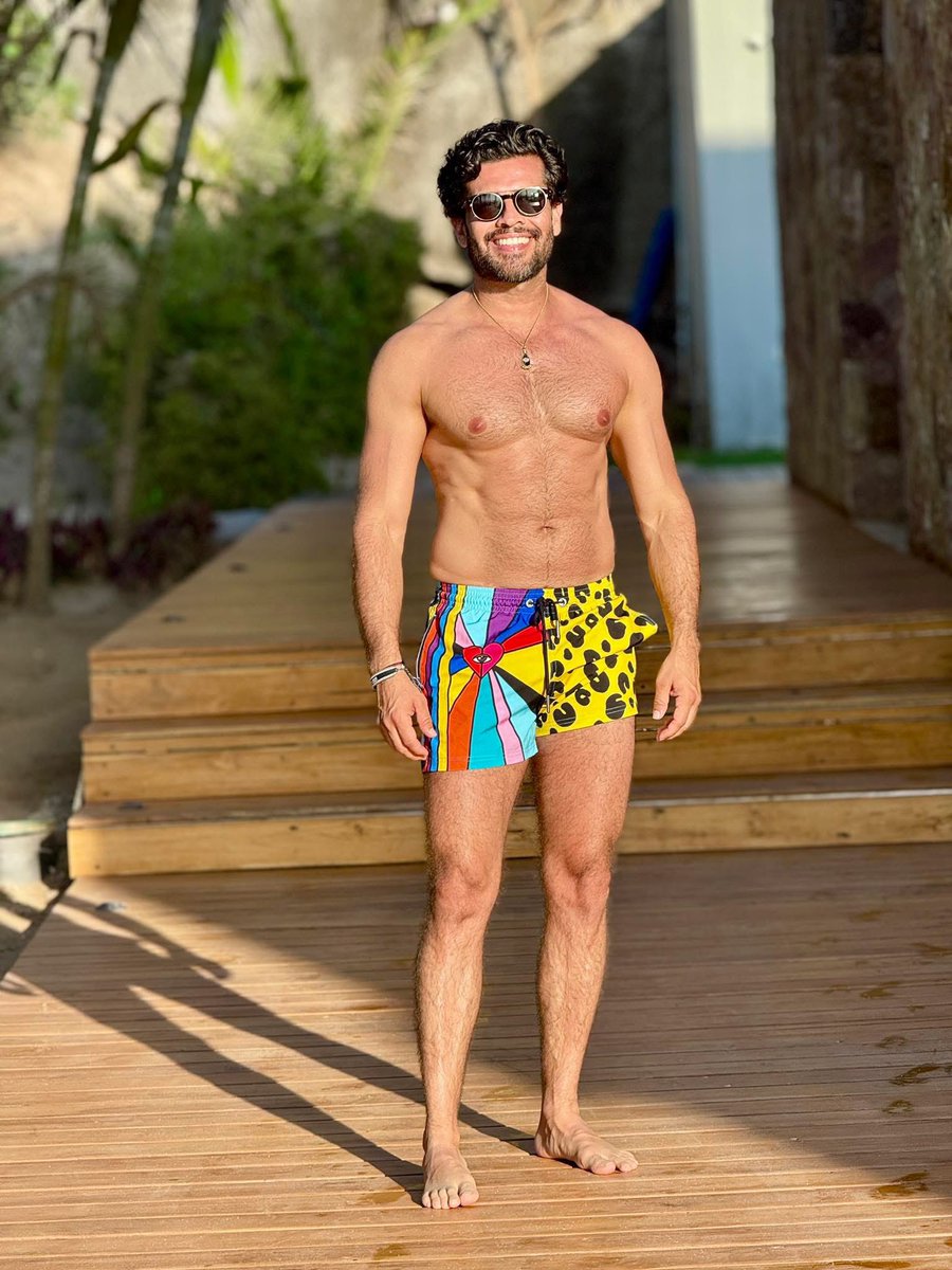 AlejandroTrejom's tweet photo. Check out my swimwear collection 

@alejandrotrejoart on IG https://t.co/bTJHCmPOex
