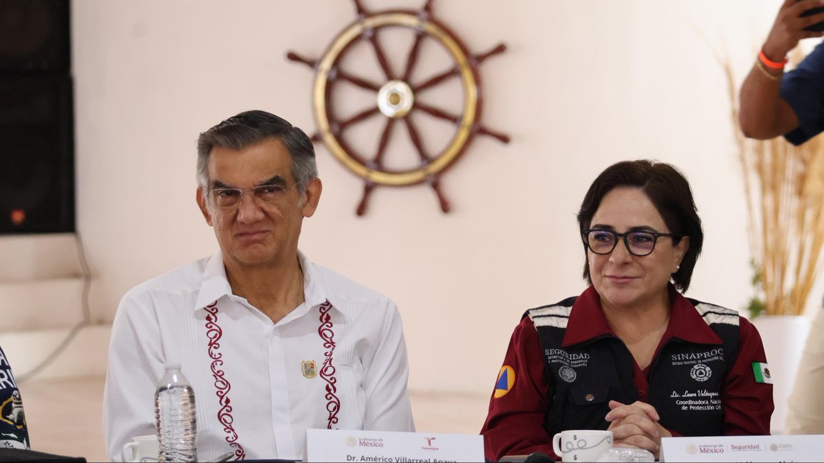 📍La titular de la #CNPC de la <a href="/SSPCMexico/">Secretaría de Seguridad y Protección Ciudadana</a>, <a href="/laualzua/">Laura Velázquez Alzúa</a>, y el gobernador <a href="/Dr_AVillarreal/">Américo Villarreal</a> encabezan la sexta reunión de coordinación en la 1ª Zona Naval de #Tampico, #Tamaulipas ⚓.