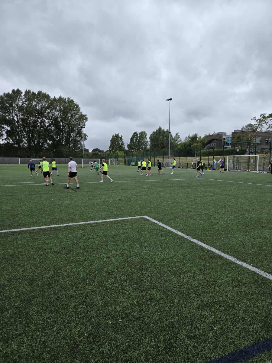 Greaterleyss's tweet photo. Brilliant first session from the boys today 👏🏻 Some good stuff on display with plenty of positives to build on 💛

Looking forward to our first friendly next weekend ⚽️ https://t.co/jWSECBtgiH