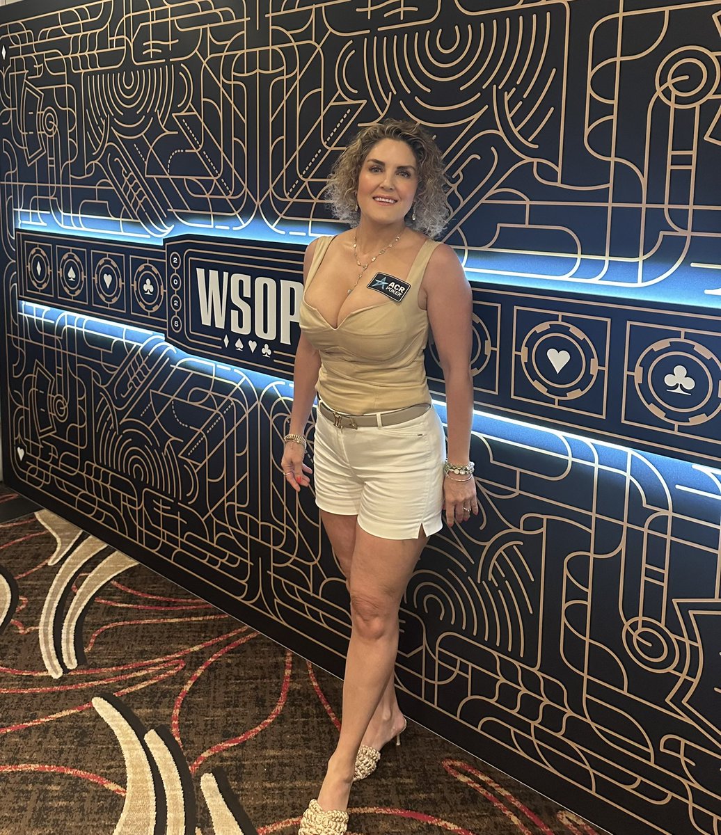 Bright lights, big game 🎰 Here in Vegas repping @ACR_Poker at the World Series of Poker ♠️ Let’s make some noise 💥 #ACR #WSOP #VegasVibes #PokerQueen #pokergirl #pokerlife #worldseriesofpoker #storagewars #bargainhuntersbreaks #goteambargainhunters