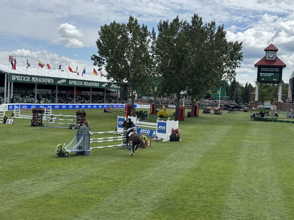LiciaCorbella's tweet image. It’s hard to beat @SpruceMeadowsCO for beauty and athleticism.