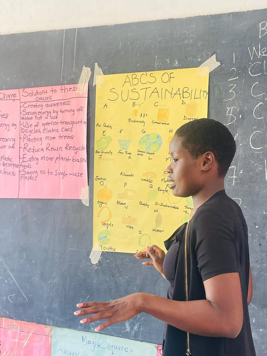 AFRIWISEFDN's tweet image. The future is green and it starts with #empowering young minds!
Yesterday we empowered climate #Education to young learners, teaching them the causes of #climate #change and the #ABCs of #sustainability.
#AWF
#WOJI
#ClimateEducation