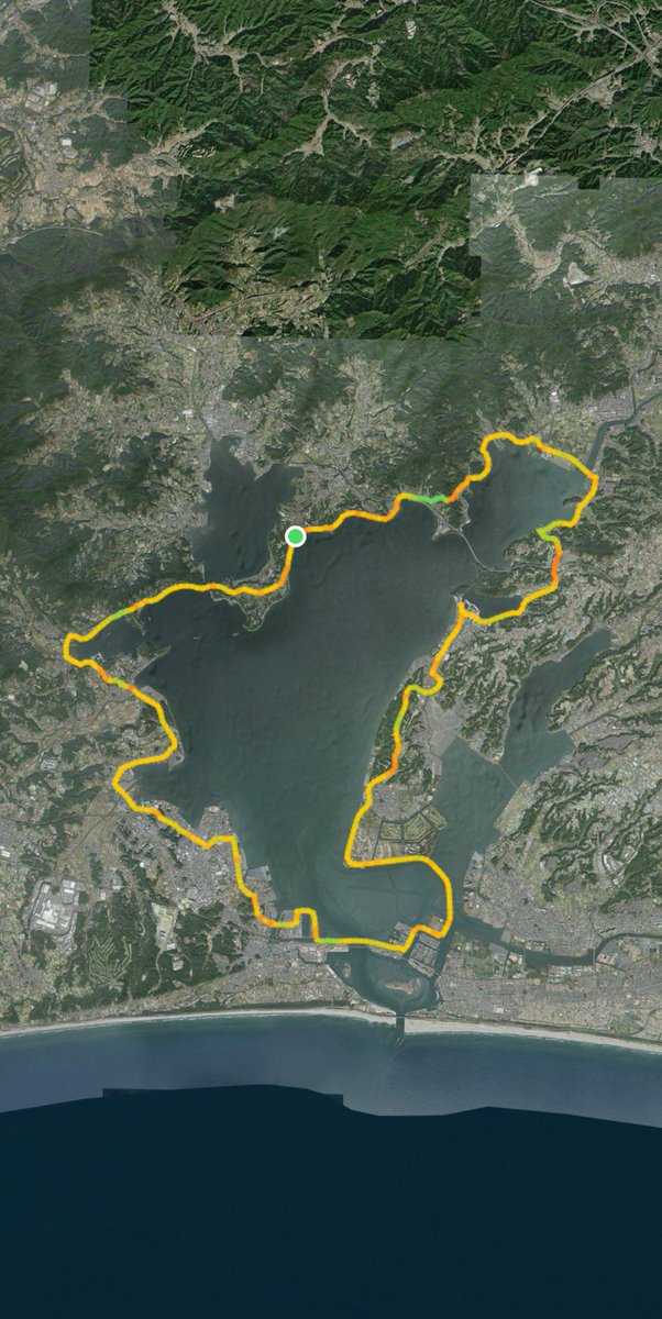 暑くなる6時前にチョロっと自転車乗った。 cycled outdoors for 52.19 KM with the Workout app on my #AppleWatch.