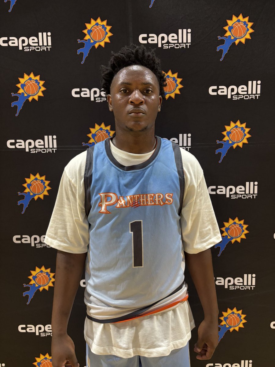 BigShotsGlobal's tweet image. #BIGSHOTS #SoutheastJam #HoopsKrew 

17u Platinum 

CLT Wolves - 66 
10 Wesley Henderson 20 
0 Hogan Ellis 14 

SCO Panthers - 45 
1 Mack Smith 24