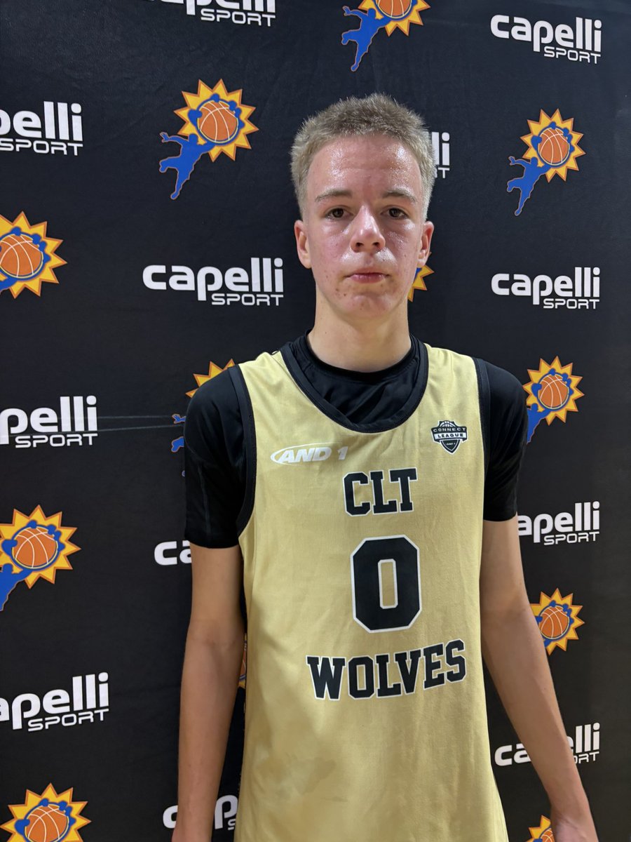 BigShotsGlobal's tweet image. #BIGSHOTS #SoutheastJam #HoopsKrew 

17u Platinum 

CLT Wolves - 66 
10 Wesley Henderson 20 
0 Hogan Ellis 14 

SCO Panthers - 45 
1 Mack Smith 24