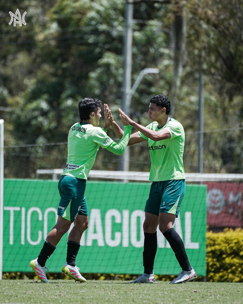 Imágenes del primer partido del semestre 📸💚

🔗 Más información: atlnacional.com.co/primer-partido…

#VamosTodosJuntos🇳🇬 
#UnoVuelveSiempre