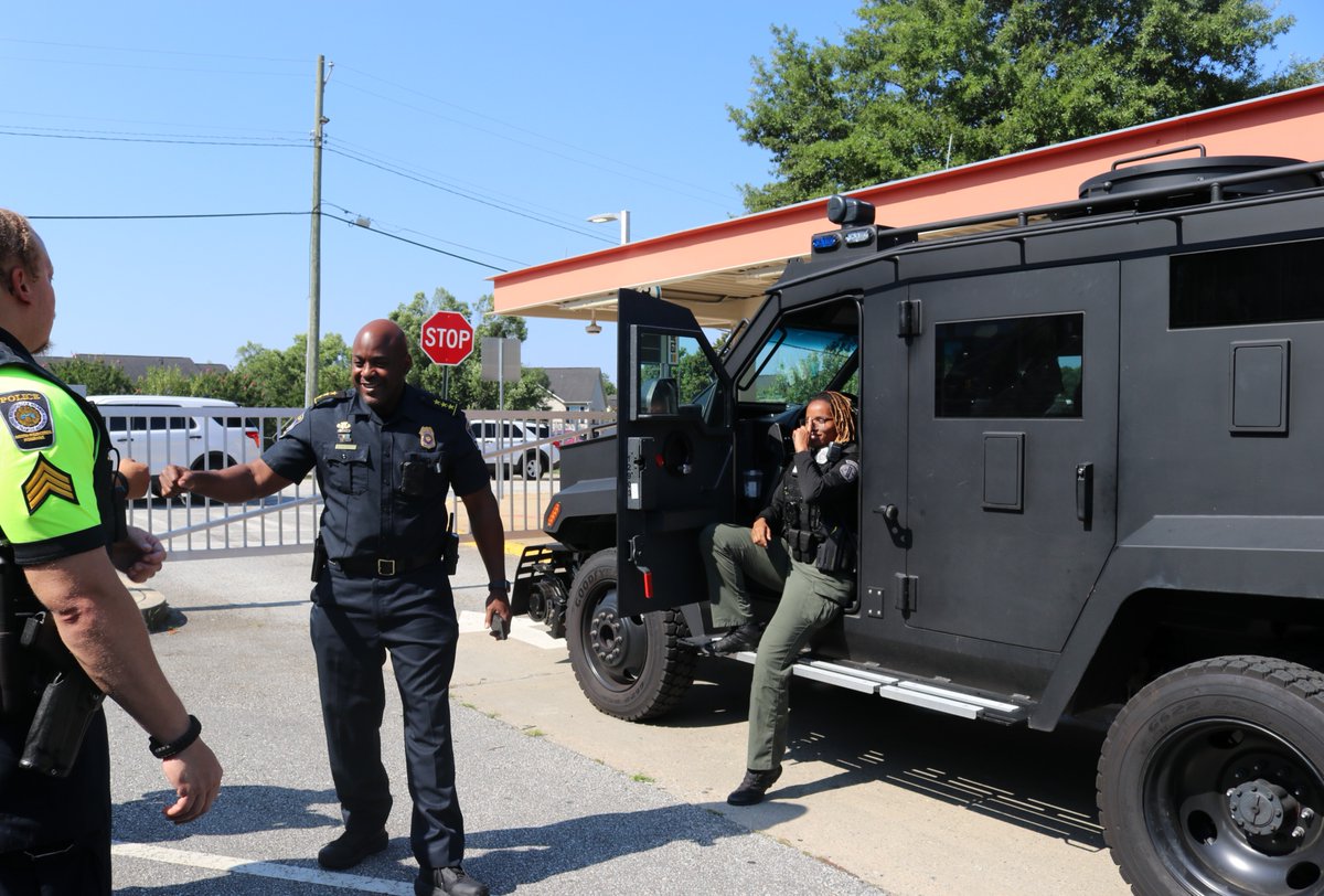 Chief Kreher, Deputy Chief Davenport, MPD Officers, Protective Specialists, and MARTA Employees are all on the ground at the 2025 #FIFAClubWordCup Quarterfinal, ensuring fans ride safely and responsibly. Let's #RideWithRespect