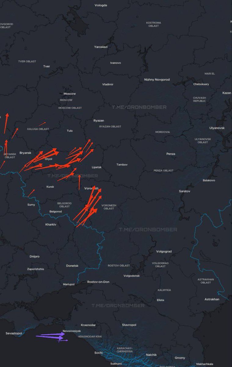 DrnBmbr's tweet image. 🇺🇦00:10 | 06/07
Approximate flight routes of our UAVs:
🔴 Red arrow – directions of loitering munition/strike UAVs;
🟣 Purple arrow – directions of BEC (bomber-type) UAVs;
All information regarding the routes is taken from Russian sources.
