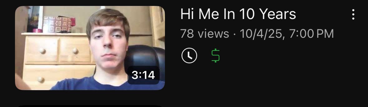 MrBeast's tweet image. I filmed a video when I had 8,000 subscribers and tried to predict how many subs I’d have exactly 10 years later.. it goes live in 3 months 😮😮😮😮