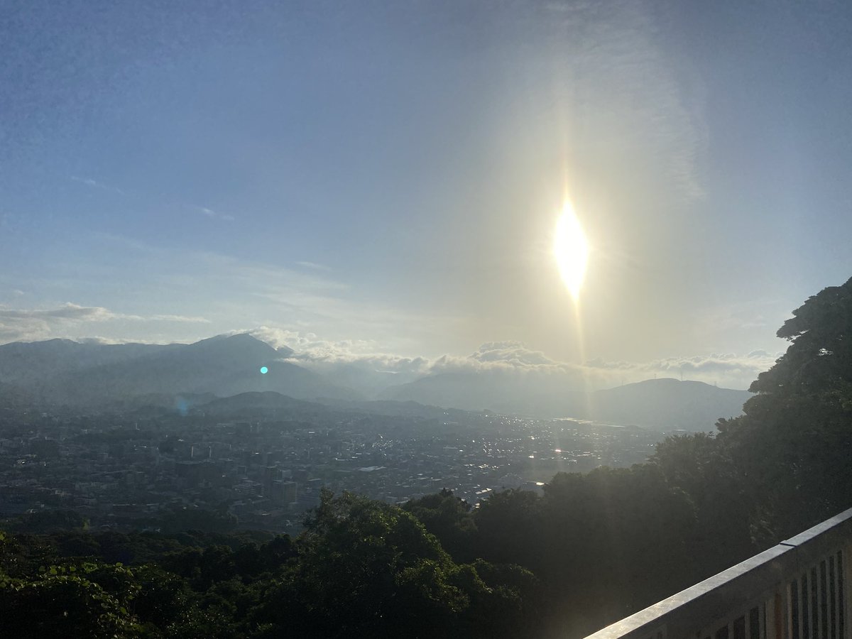 早朝登山3日目
なんて健康的なんだ!!
何故か健康診断にひっかかってるらしい